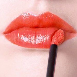 Yves Saint Laurent Volupte Liquid Colour Balm – 05 Watch Me Orange